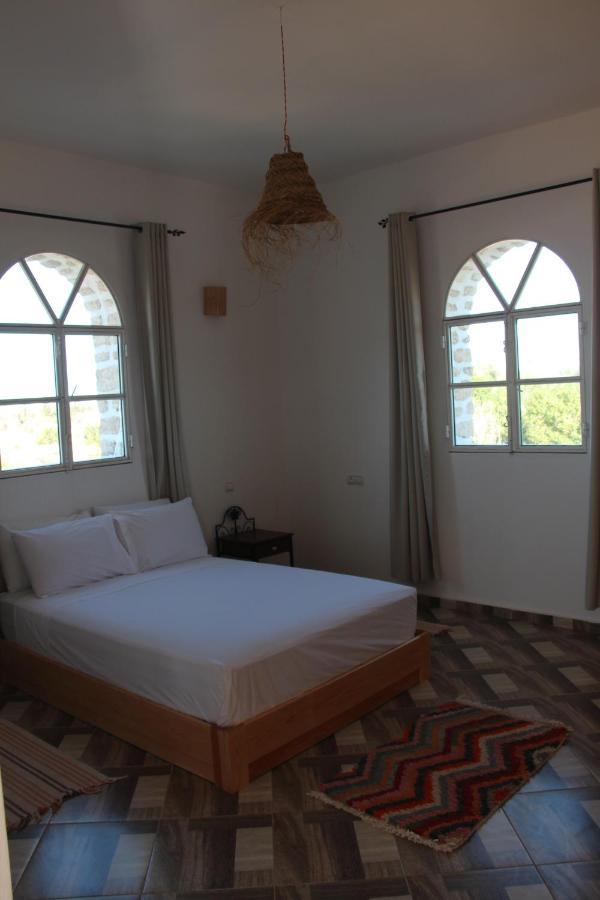 Bed and Breakfast Les Jardins Fleuris Эс-Сувейра Экстерьер фото